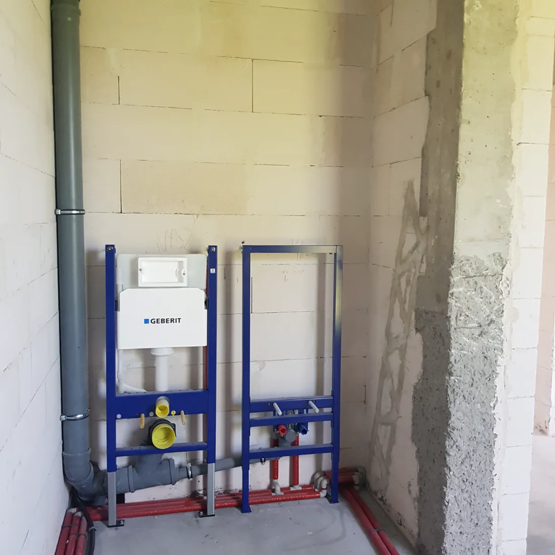 Stan surowy zamknięty z instalacjami